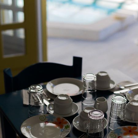 Sunny Days Hotel Fíra Kültér fotó